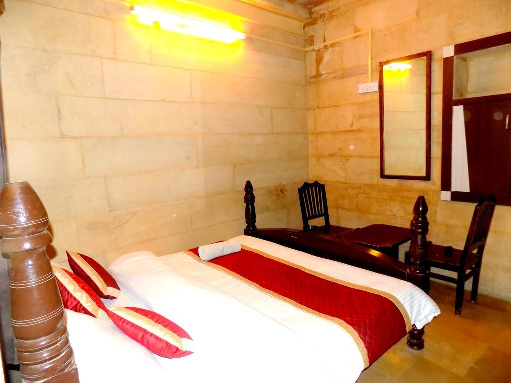 Hotel Fotiya Jaisalmer Exterior photo