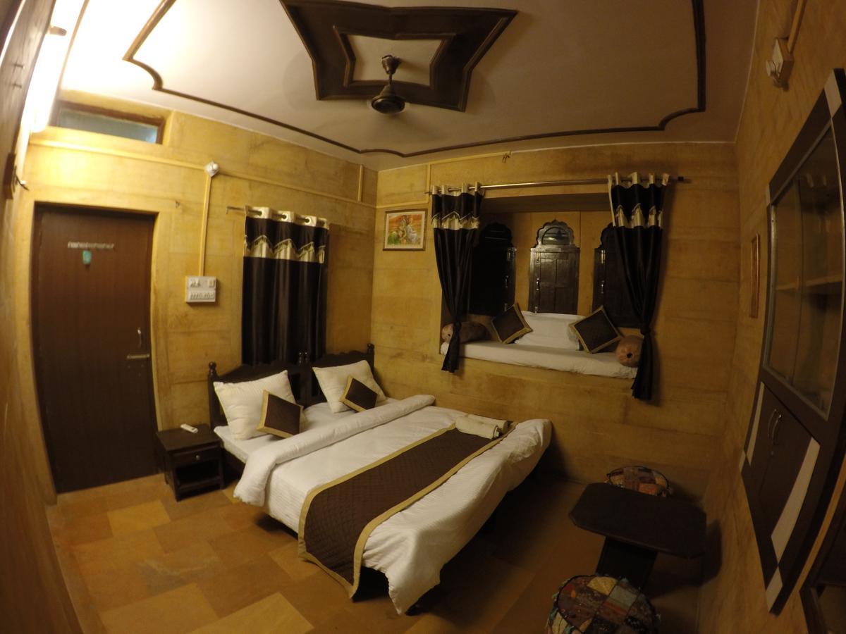 Hotel Fotiya Jaisalmer Exterior photo